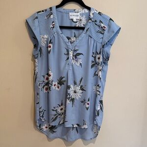 💜Olive & Oak Light Blue Floral Chic Fashionable Casual office attire Blouse